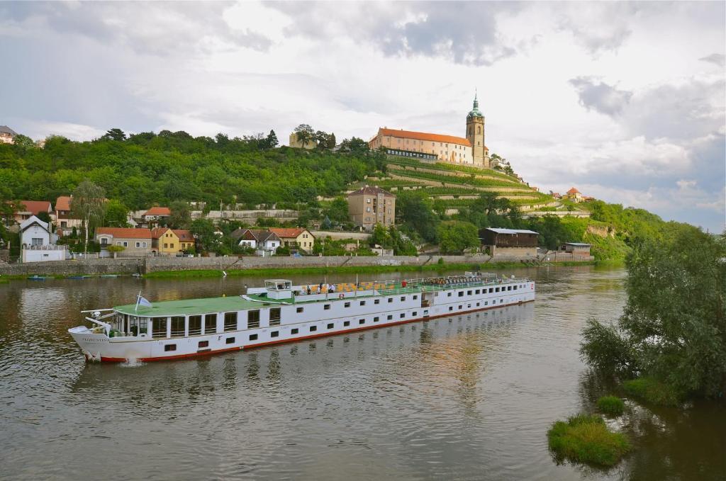 Florentina Boat Прага Екстер'єр фото