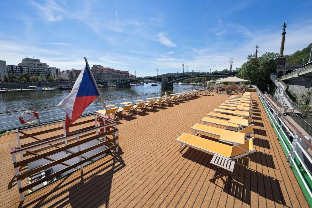 Florentina Boat Прага Екстер'єр фото